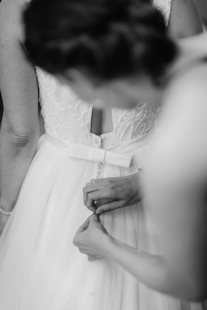 Kirchliche Hochzeit in Berlin – Trauung und Paarshooting – Hochzeitsfoto 2 von 100