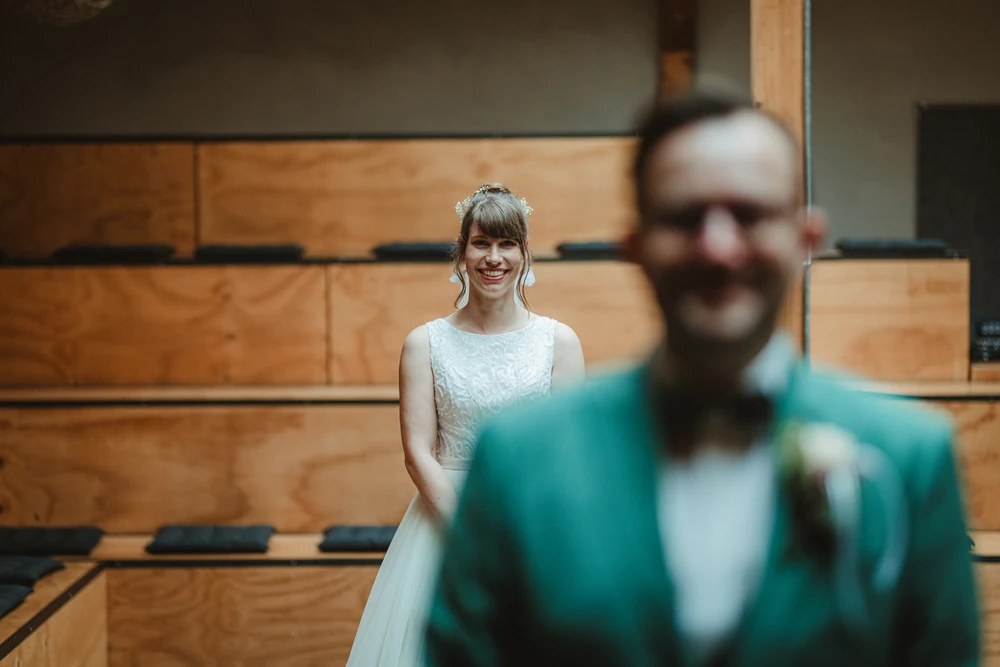 Kirchliche Hochzeit in Berlin – Trauung und Paarshooting – Hochzeitsfoto 14 von 100