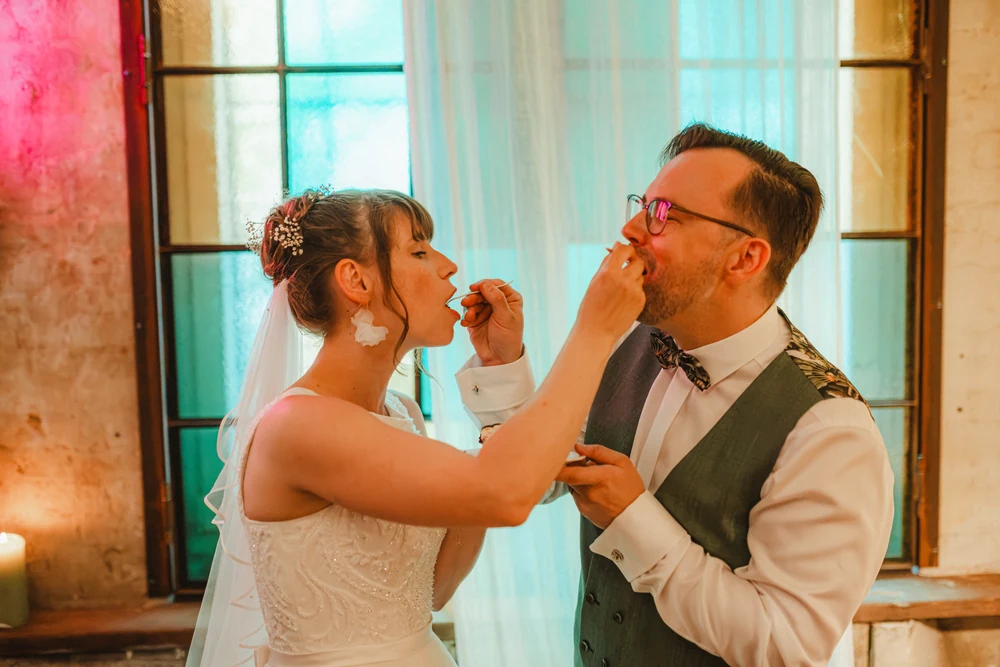 Kirchliche Hochzeit in Berlin – Trauung und Paarshooting – Hochzeitsfoto 71 von 100