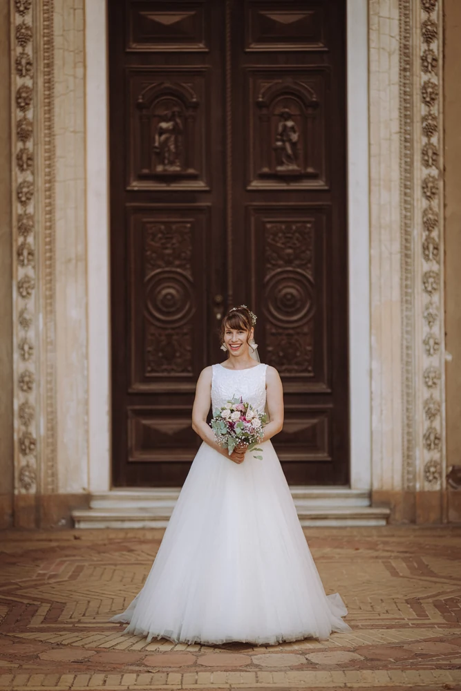 Kirchliche Hochzeit in Berlin – Trauung und Paarshooting – Hochzeitsfoto 75 von 100