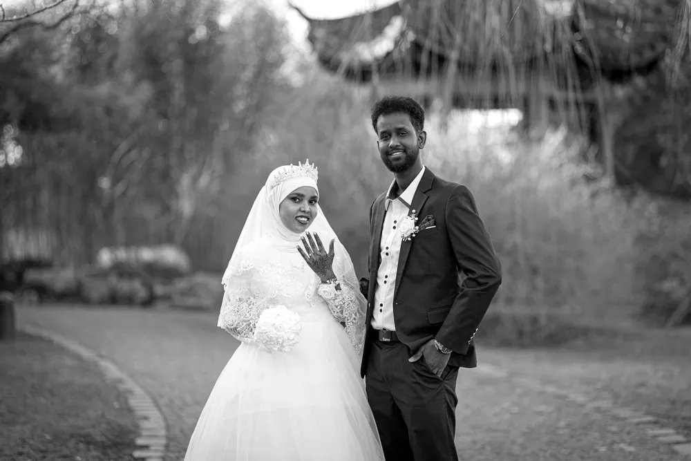 Hochzeit Zwei Hände ein Versprechen – Hochzeitsfoto 17 von 21
