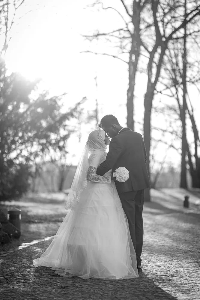Hochzeit Zwei Hände ein Versprechen – Hochzeitsfoto 21 von 21
