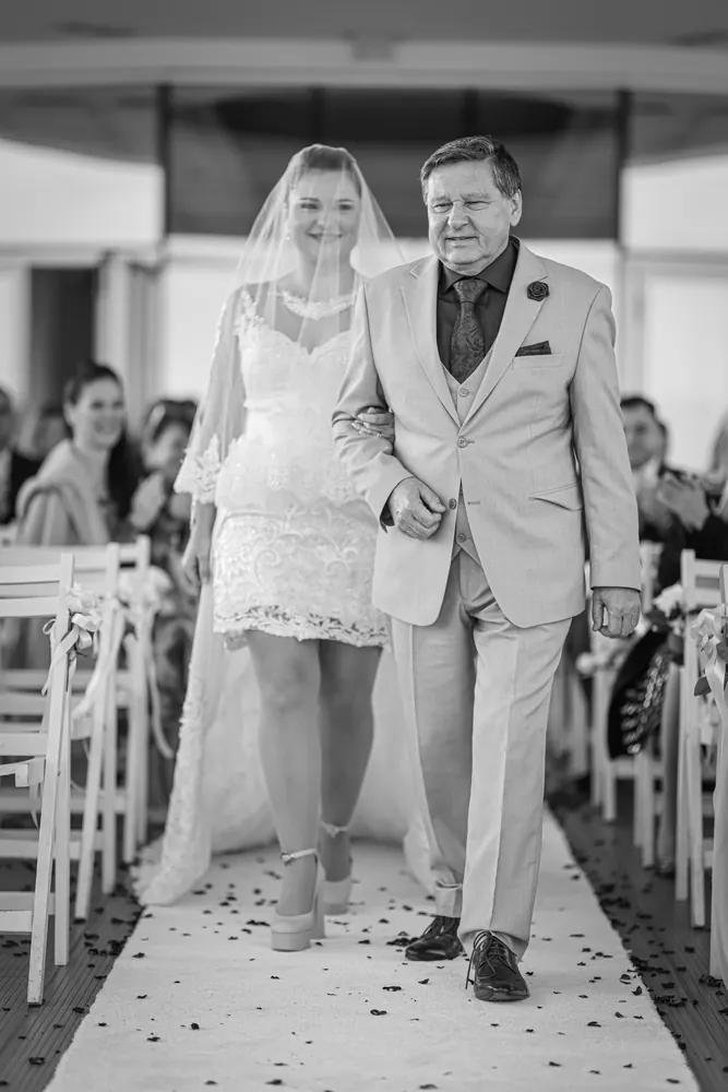 Hochzeit in Varna – Zwischen Meer und Hochzeitskronen – Hochzeitsfoto 36 von 43