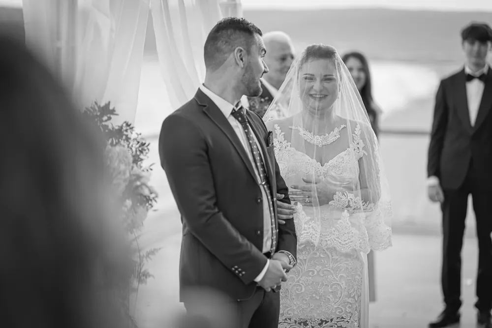 Hochzeit in Varna – Zwischen Meer und Hochzeitskronen – Hochzeitsfoto 39 von 43