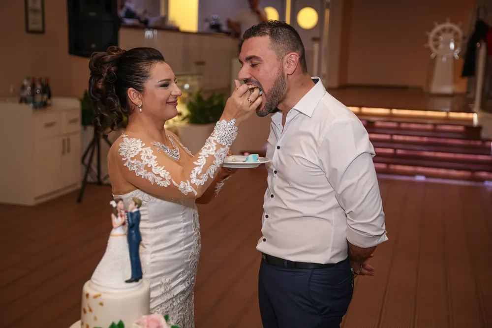 Hochzeit in Varna – Zwischen Meer und Hochzeitskronen – Hochzeitsfoto 41 von 43